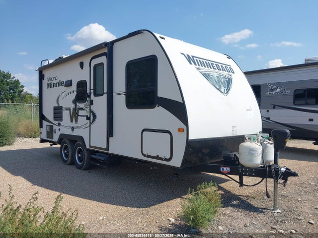 Winnebago Micro Mini Travel Trailer 2018 54CTM2J23J3037735 zdjęcie główne