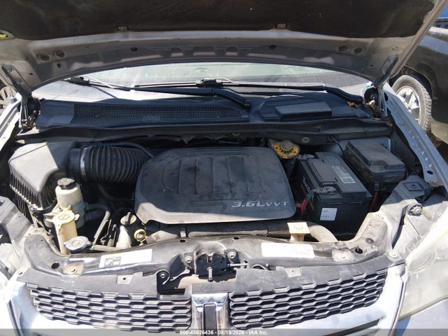 Продажа на аукционе авто 2015 Dodge Grand Caravan American Value Pkg, vin: 2C4RDGBG4FR550007, номер лота: 45926436
