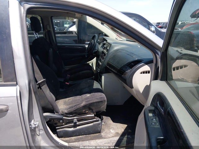 Продажа на аукционе авто 2015 Dodge Grand Caravan American Value Pkg, vin: 2C4RDGBG4FR550007, номер лота: 45926436