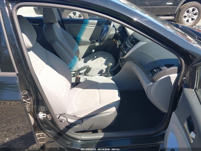 Hyundai ACCENT SE 2016 KMHCT4AE1GU086164 Image 18