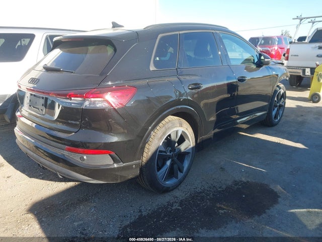 2024 Audi Q4 E-tron Premium Plus 55 Quattro მანქანა იყიდება აუქციონზე, vin: WA1LUBFZ1RP046714, აუქციონის ნომერი: 45926450