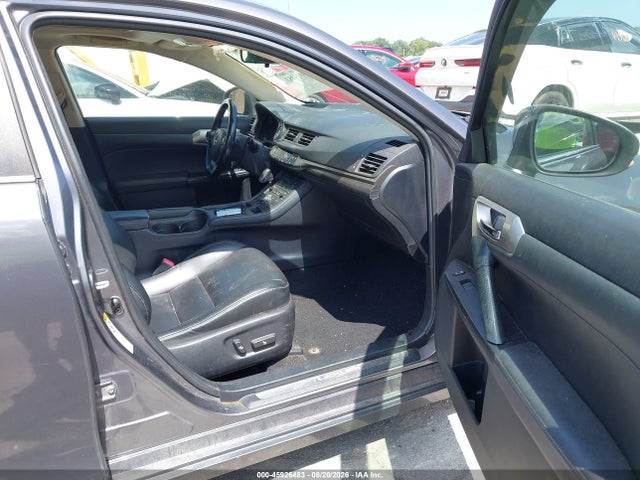 2015 Lexus Ct 200h მანქანა იყიდება აუქციონზე, vin: JTHKD5BH5F2240332, აუქციონის ნომერი: 45926483