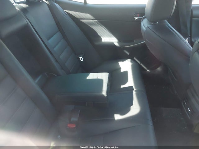 Lexus IS 350 2014 JTHCE1D29E5004069 Image 8