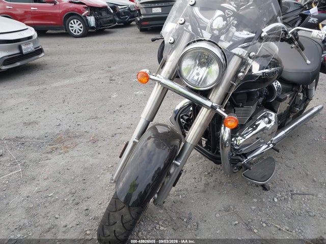 45926505 :رقم المزاد ، SMT905RN5FT676441 vin ، 2015 Triumph Motorcycle America مزاد بيع