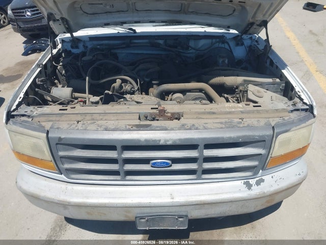 45926526 :رقم المزاد ، 1FTDF15Y4NLA03090 vin ، 1992 Ford F150 مزاد بيع