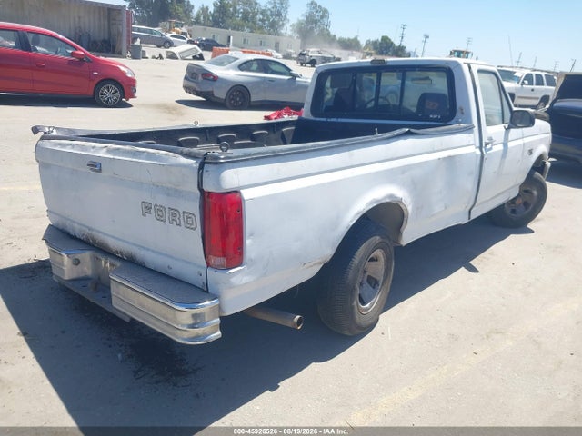 45926526 :رقم المزاد ، 1FTDF15Y4NLA03090 vin ، 1992 Ford F150 مزاد بيع