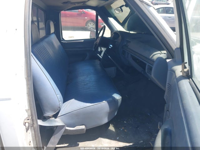45926526 :رقم المزاد ، 1FTDF15Y4NLA03090 vin ، 1992 Ford F150 مزاد بيع
