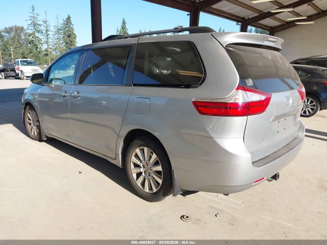 Toyota Sienna Xle 7 Passenger 2015 5TDDK3DC0FS119724 Image 3