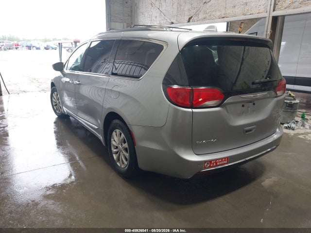 Aukcja sprzedaży 2018 Chrysler Pacifica Touring L, vin: 2C4RC1BG9JR120014, numer aukcji: 45926541