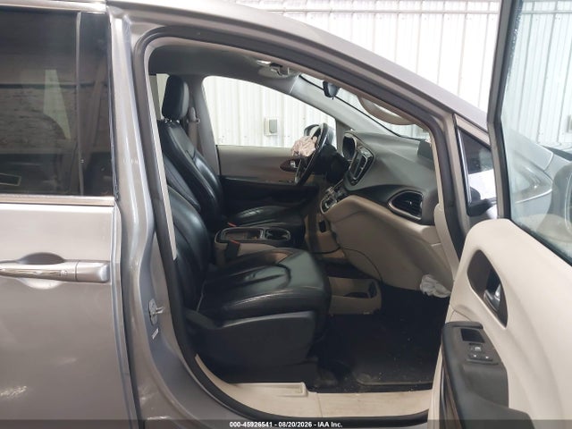 Aukcja sprzedaży 2018 Chrysler Pacifica Touring L, vin: 2C4RC1BG9JR120014, numer aukcji: 45926541