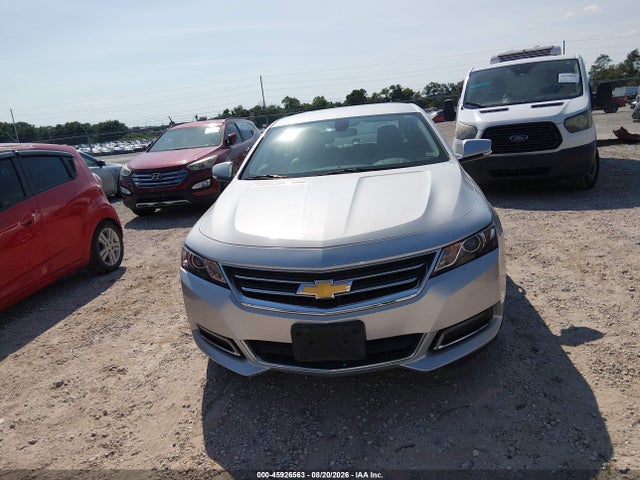 Chevrolet IMPALA 1LT 2018 2G1105S33J9132209 Image 12