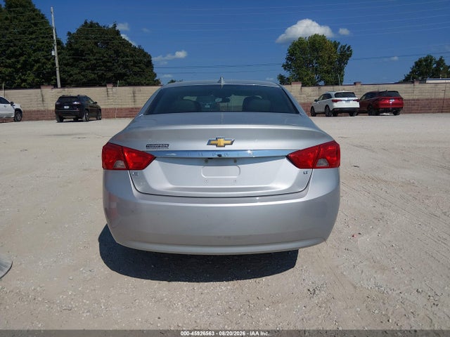 Chevrolet IMPALA 1LT 2018 2G1105S33J9132209 Image 16