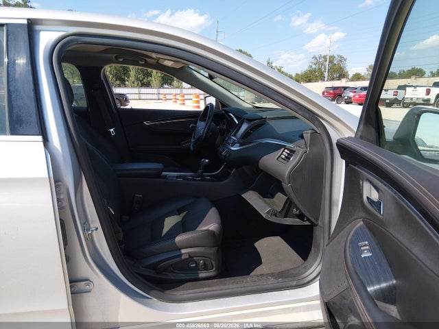 Chevrolet IMPALA 1LT 2018 2G1105S33J9132209 Image 5