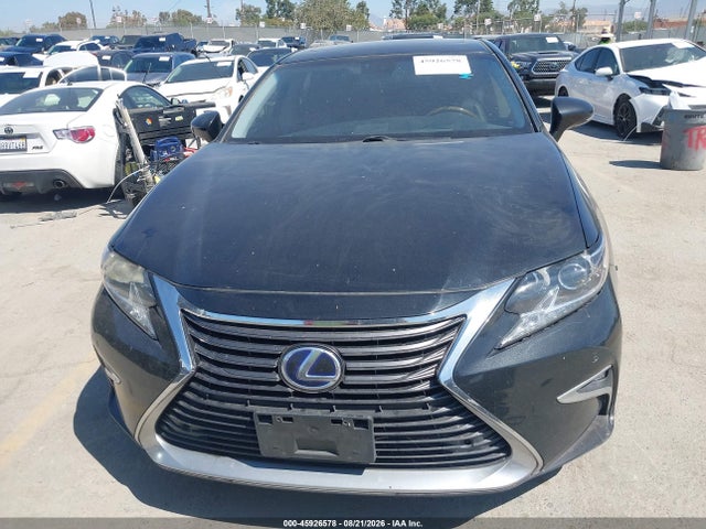 JTHBW1GGXG2102550 Lexus ES 300H