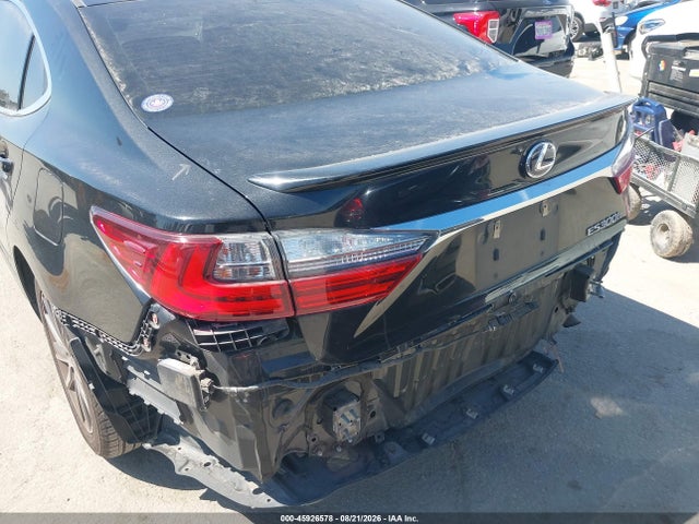 JTHBW1GGXG2102550 Lexus ES 300H