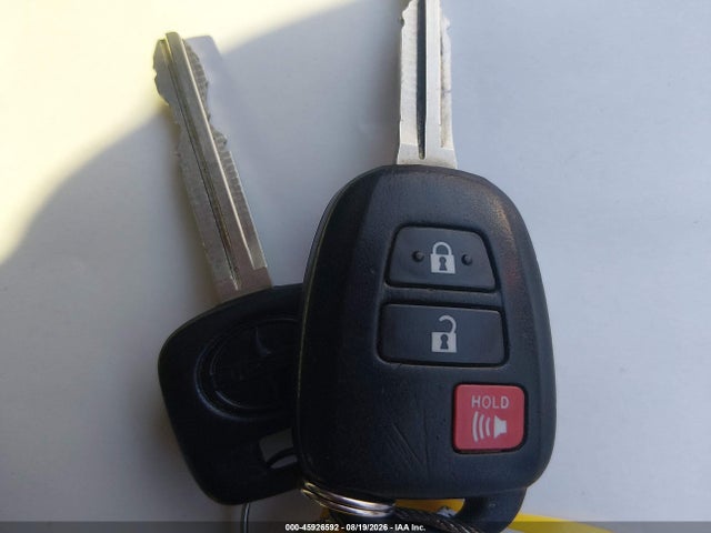 45926592 :رقم المزاد ، JTKKUPB41E1041043 vin ، 2014 Scion Xd مزاد بيع