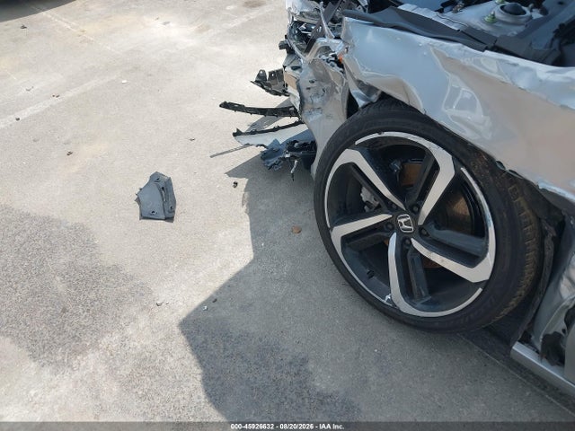 Продажа на аукционе авто 2018 Honda Accord Sport, vin: 1HGCV1F31JA218709, номер лота: 45926632