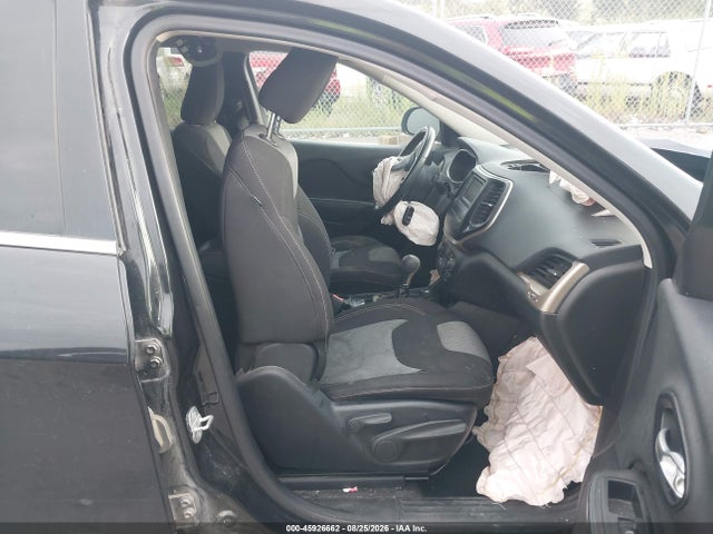 Продаж на аукціоні авто 2014 Jeep Cherokee Latitude, vin: 1C4PJMCS6EW180427, номер лоту: 45926662