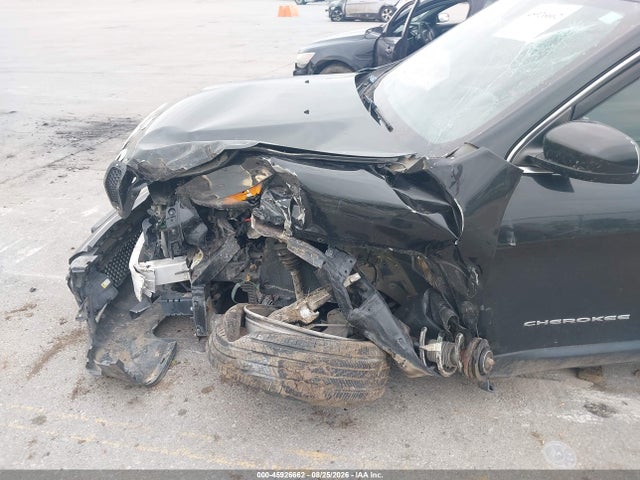 Продаж на аукціоні авто 2014 Jeep Cherokee Latitude, vin: 1C4PJMCS6EW180427, номер лоту: 45926662