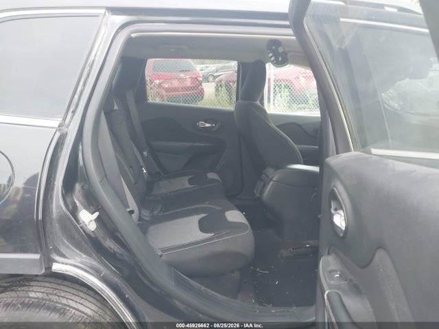 Продаж на аукціоні авто 2014 Jeep Cherokee Latitude, vin: 1C4PJMCS6EW180427, номер лоту: 45926662