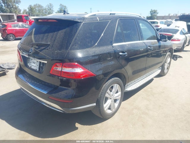 Продаж на аукціоні авто 2015 Mercedes-benz Ml 350, vin: 4JGDA5JB7FA556316, номер лоту: 45926697