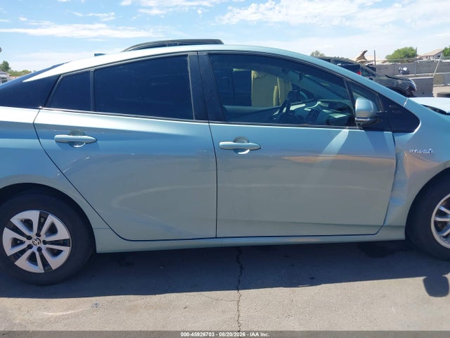 2017 Toyota Prius მანქანა იყიდება აუქციონზე, vin: JTDKBRFU8H3054304, აუქციონის ნომერი: 45926703