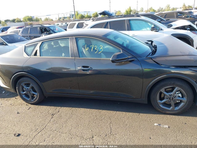 45926733 :رقم المزاد ، 3KPFT4DE5SE237446 vin ، 2025 Kia K4 Lxs مزاد بيع