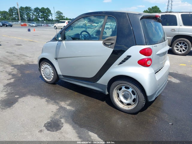 2013 Smart Fortwo Pure მანქანა იყიდება აუქციონზე, vin: WMEEJ3BA3DK677579, აუქციონის ნომერი: 45926741