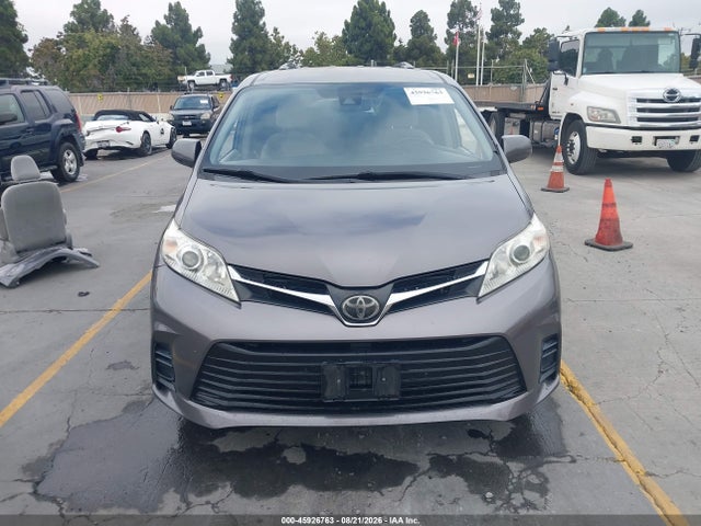 Продажа на аукционе авто 2019 Toyota Sienna Le 8 Passenger, vin: 5TDKZ3DC2KS014938, номер лота: 45926763