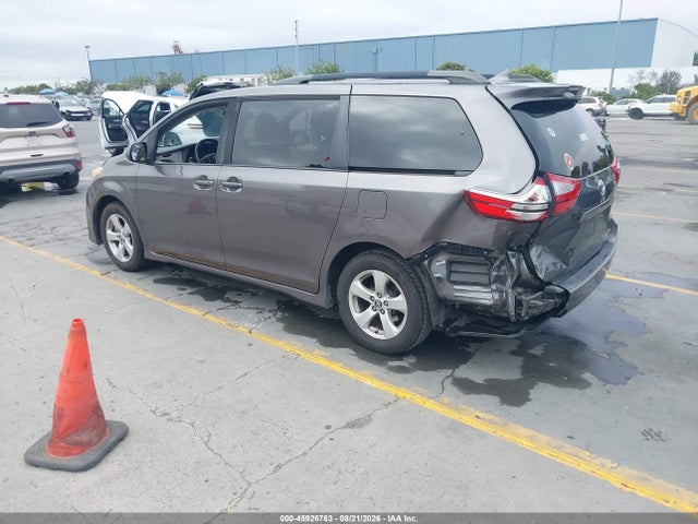 Продажа на аукционе авто 2019 Toyota Sienna Le 8 Passenger, vin: 5TDKZ3DC2KS014938, номер лота: 45926763