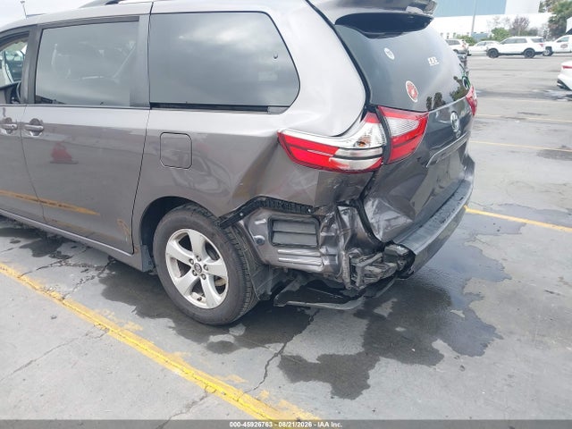 Продажа на аукционе авто 2019 Toyota Sienna Le 8 Passenger, vin: 5TDKZ3DC2KS014938, номер лота: 45926763