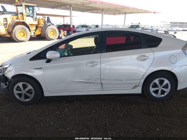 45926794 :رقم المزاد ، JTDKN3DU6F1908545 vin ، 2015 Toyota Prius Three مزاد بيع