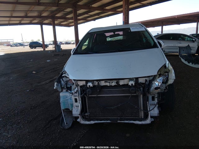 45926794 :رقم المزاد ، JTDKN3DU6F1908545 vin ، 2015 Toyota Prius Three مزاد بيع