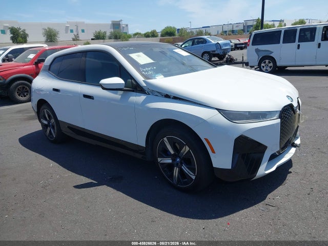 45926826 :رقم المزاد ، WB523CF07PCM98307 vin ، 2023 Bmw Ix Xdrive50 مزاد بيع