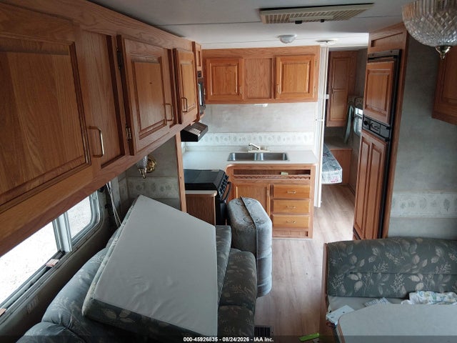Продаж на аукціоні авто 2004 Jayco 29ft Jay Flight Travel Trailer, vin: 1UJBJ02P341EN0146, номер лоту: 45926835