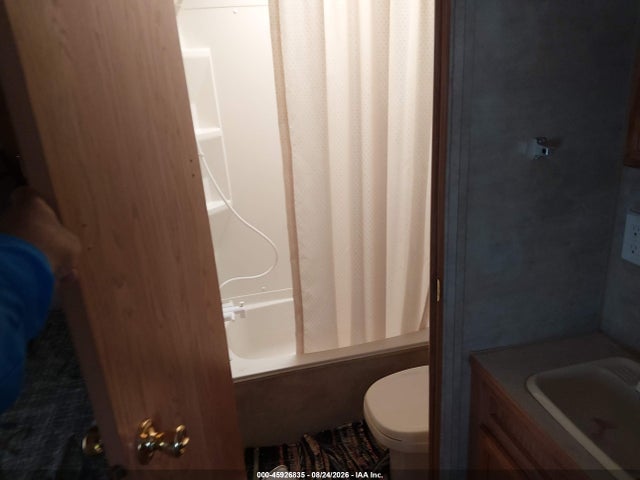 Продаж на аукціоні авто 2004 Jayco 29ft Jay Flight Travel Trailer, vin: 1UJBJ02P341EN0146, номер лоту: 45926835