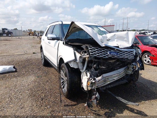2017 Ford Explorer Platinum მანქანა იყიდება აუქციონზე, vin: 1FM5K8HT2HGB76544, აუქციონის ნომერი: 45926839
