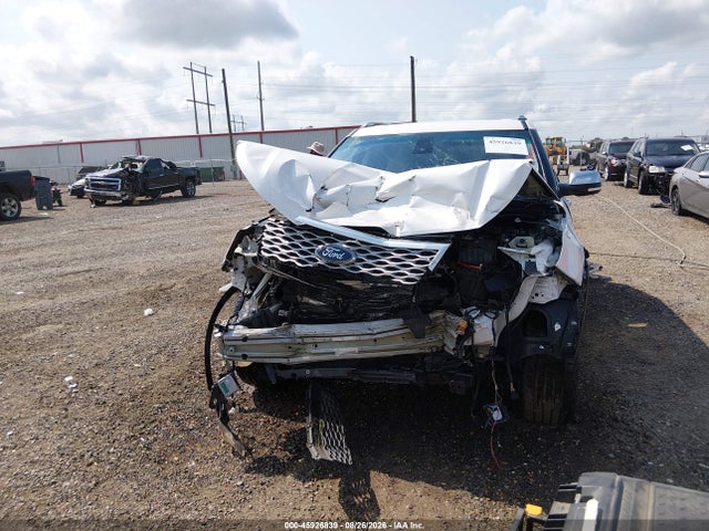 2017 Ford Explorer Platinum მანქანა იყიდება აუქციონზე, vin: 1FM5K8HT2HGB76544, აუქციონის ნომერი: 45926839