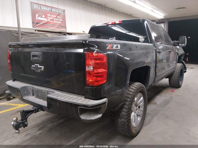 3GCUKREC0JG136466 Chevrolet Silverado 1500 2lt