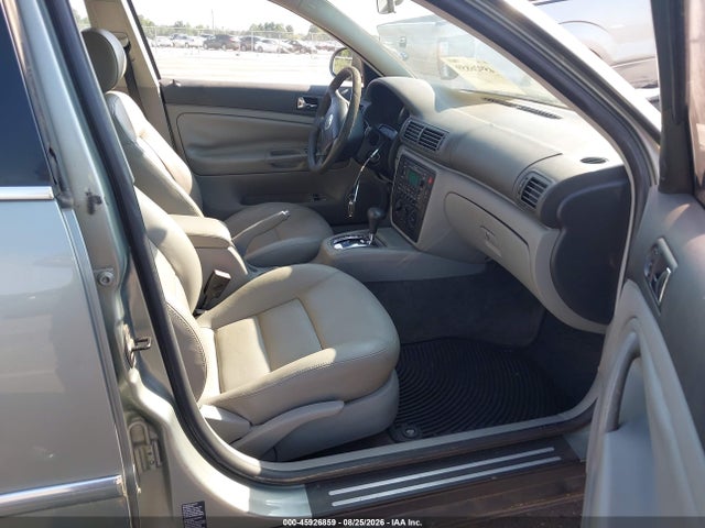 Продажа на аукционе авто 2004 Volkswagen Passat Gls, vin: WVWPD63B54E282521, номер лота: 45926859