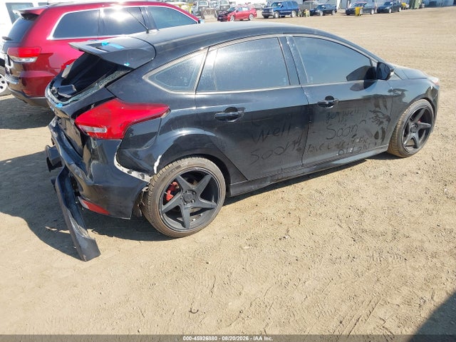 Ford FOCUS ST 2017 1FADP3L91HL255524 Image 4