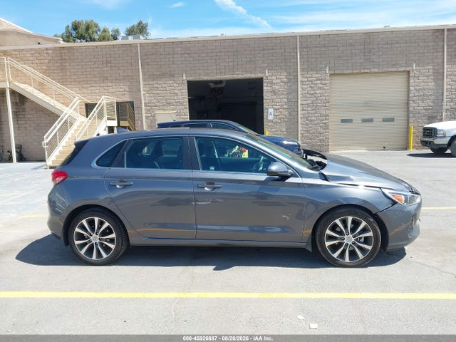 Hyundai ELANTRA GT 2018 KMHH35LE1JU081272 Image 13