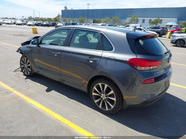 Hyundai ELANTRA GT 2018 KMHH35LE1JU081272 Image 3