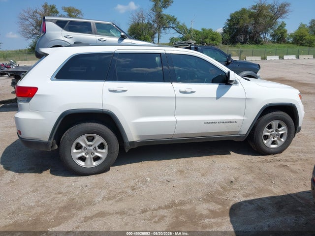Продажа на аукционе авто 2015 Jeep Grand Cherokee Laredo, vin: 1C4RJFAG0FC889182, номер лота: 45926892