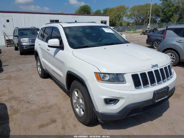 Продажа на аукционе авто 2015 Jeep Grand Cherokee Laredo, vin: 1C4RJFAG0FC889182, номер лота: 45926892
