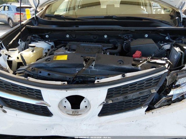 2T3BFREV2FW294537 Toyota RAV4 LE