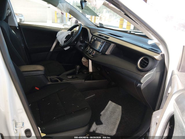 2T3BFREV2FW294537 Toyota RAV4 LE