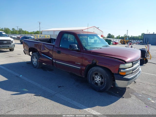 Продаж на аукціоні авто 2000 Chevrolet Silverado 1500 Ls, vin: 1GCEK14T3YE315755, номер лоту: 45926924