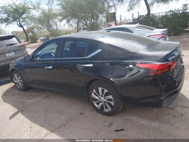 45926932 :رقم المزاد ، 1N4BL4BV4LC132381 vin ، 2020 Nissan Altima S Fwd مزاد بيع