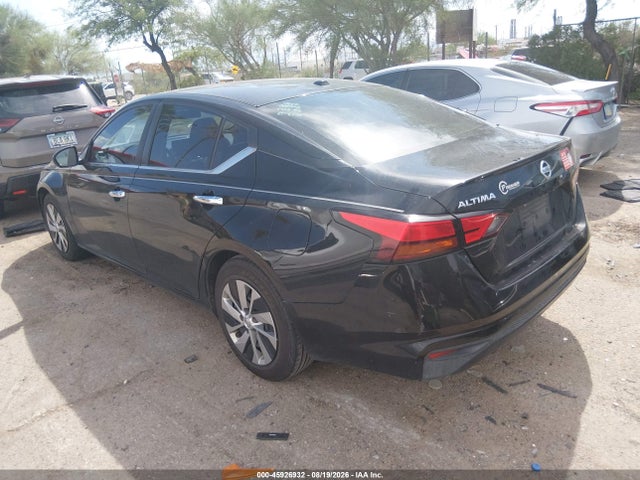 45926932 :رقم المزاد ، 1N4BL4BV4LC132381 vin ، 2020 Nissan Altima S Fwd مزاد بيع